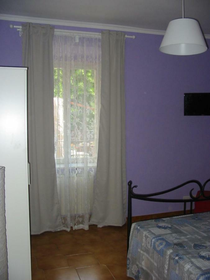 Villa La Rosa Sul Lago Trevignano Romano Exterior foto